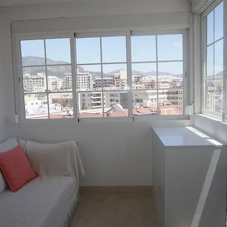 2000 Apartment *